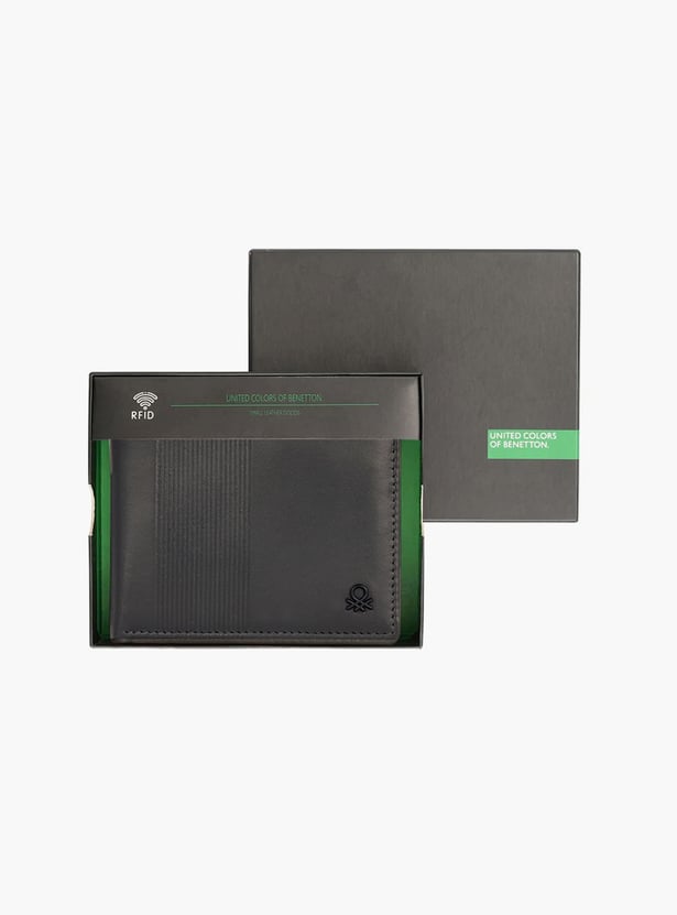 UNITED COLORS OF BENETTON Textured Bi-Fold Leather Wallet
