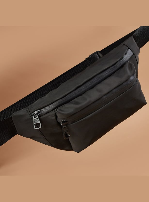 FAME FOREVER Solid Waist Bag
