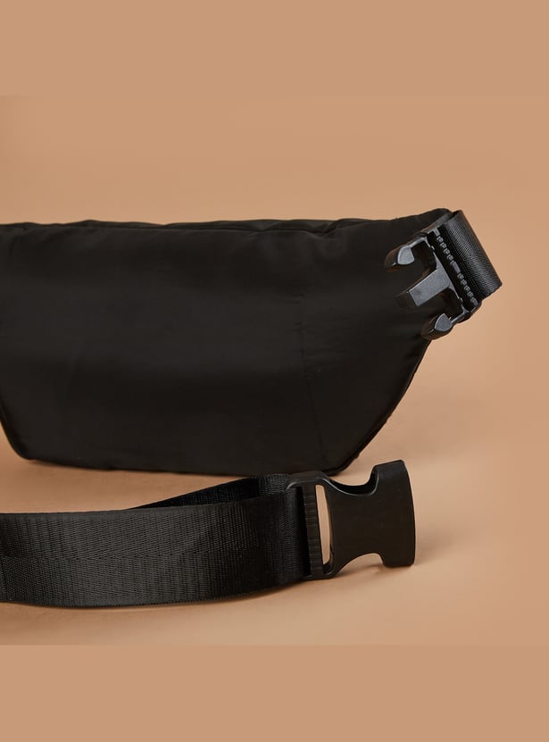 FAME FOREVER Solid Waist Bag