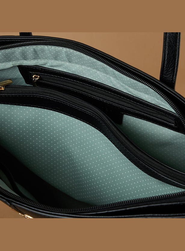 GINGER Textured Shoulder Bag