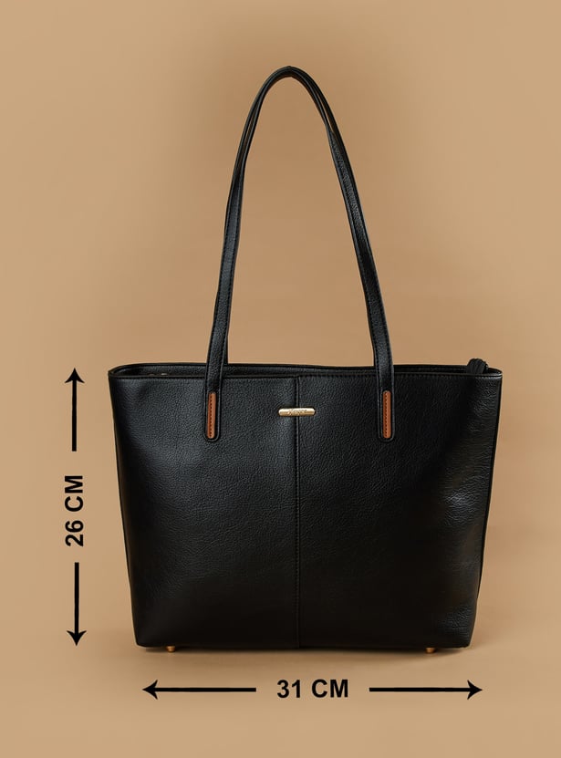 GINGER Textured Shoulder Bag