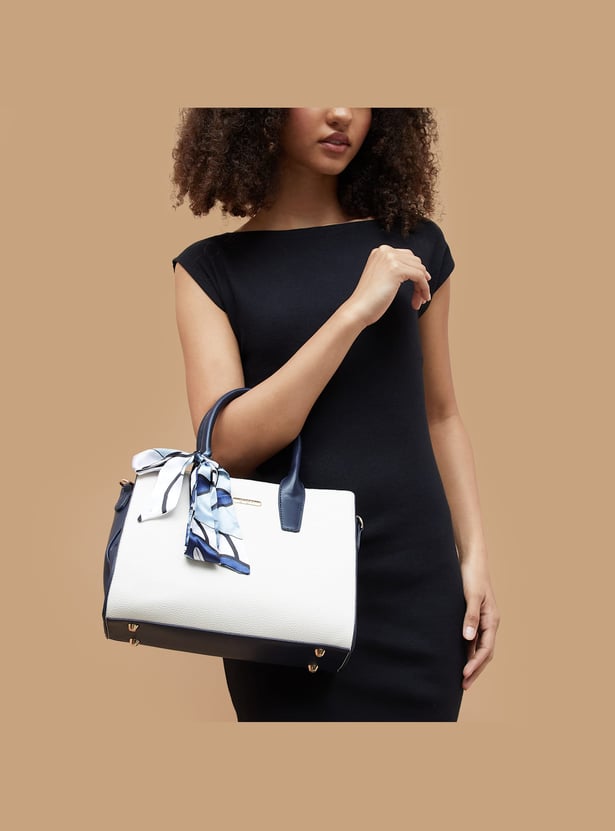 GINGER Colourblocked Handheld Bag