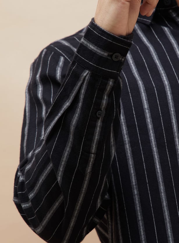 FAME FOREVER Striped Smart Fit Shirt