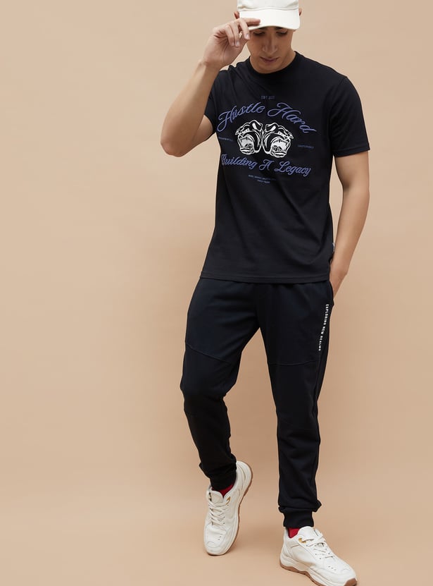 FAME FOREVER Embroidered T-shirt