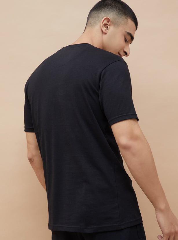 FAME FOREVER Embroidered T-shirt