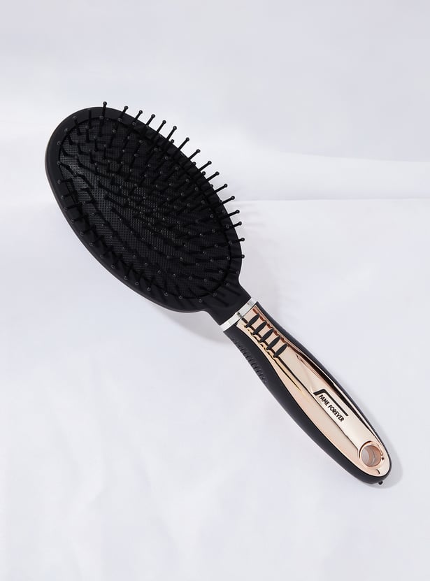 FAME FOREVER Oval Hairbrush with Metallic Handle