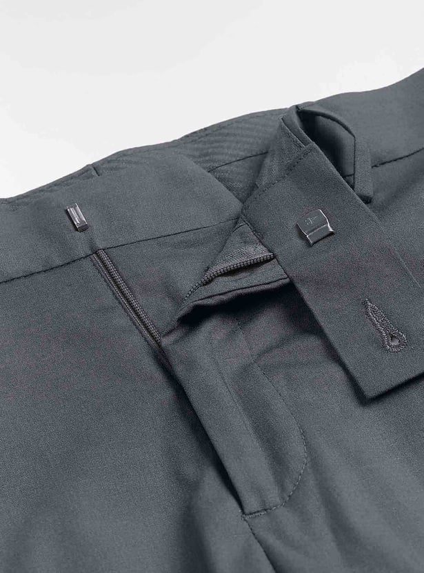 ARROW Solid Regular Fit Formal Trousers