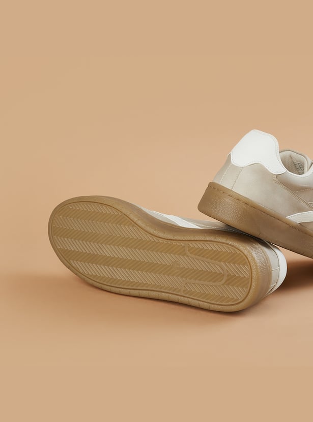 GINGER Sneakers with Contrast Ovelays