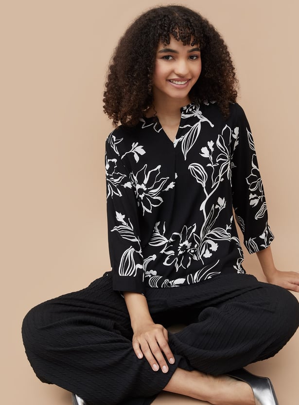 FAME FOREVER Floral Print Band Collar Top