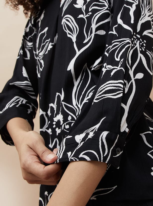 FAME FOREVER Floral Print Band Collar Top