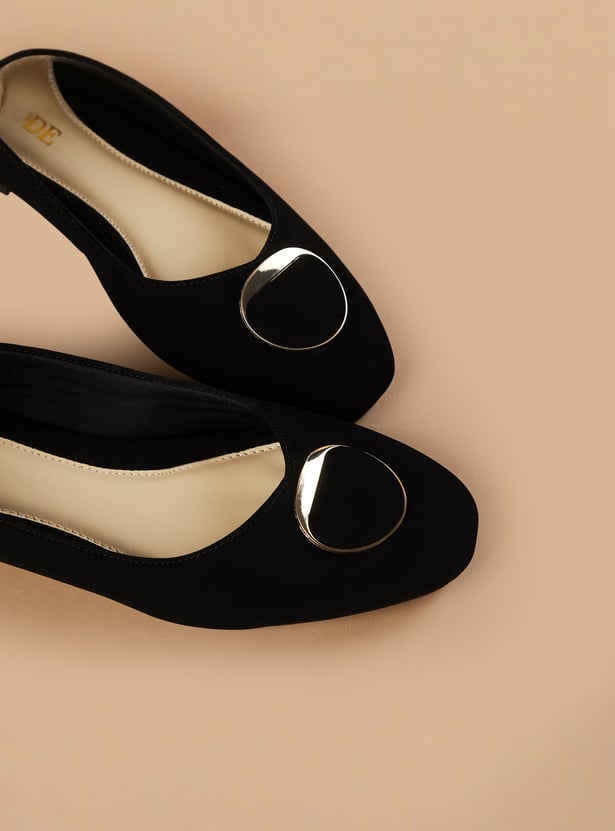 CODE Ballerinas with Metallic Accent