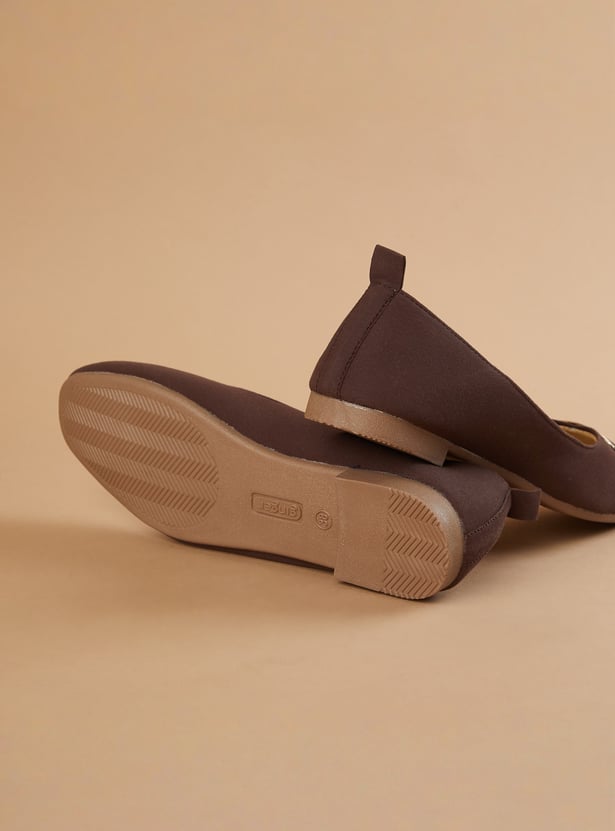 CODE Ballerinas with Metallic Accent