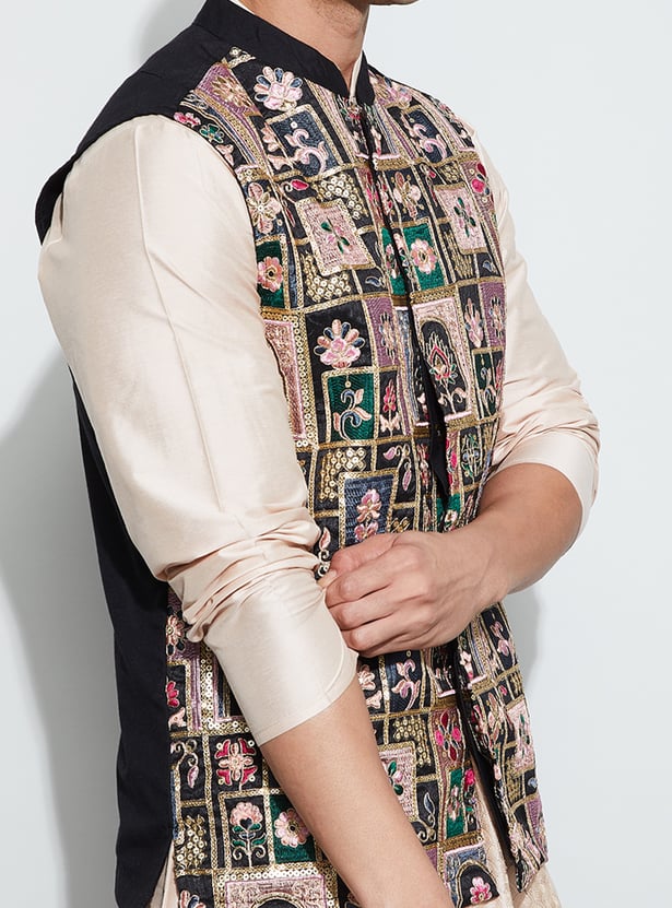 MELANGE Embroidered Gilet