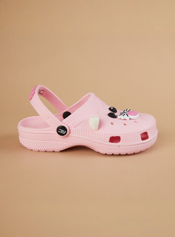 FAME FOREVER Girls Charm-Detailed Clogs