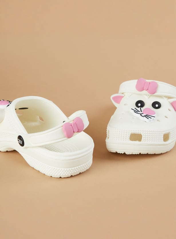 FAME FOREVER Girls Charm-Detailed Clogs