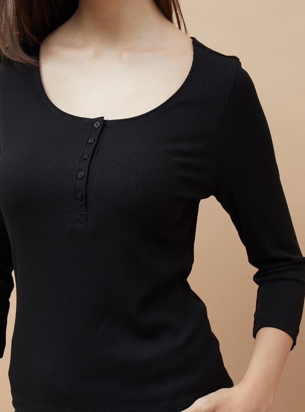 FAME FOREVER Ribbed Henley T-shirt