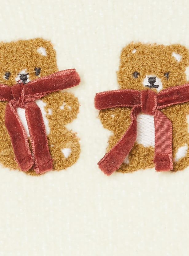 JUNIORS Girls Bear Applique Sweater