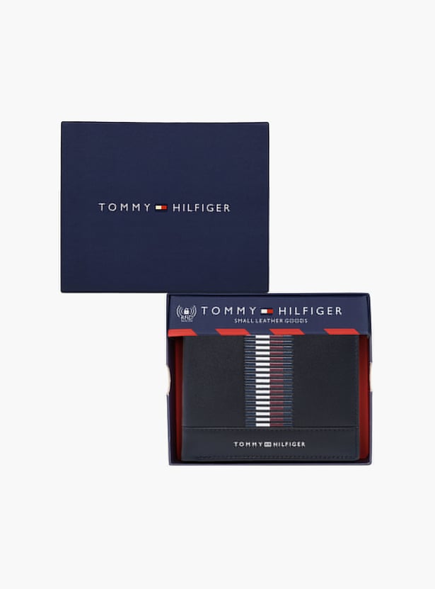 TOMMY HILFIGER Textured Bi-Fold Wallet with RFID Protection