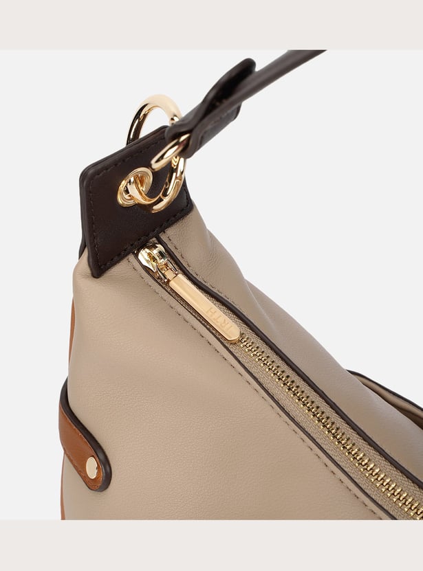 IRTH Solid Handheld Bag