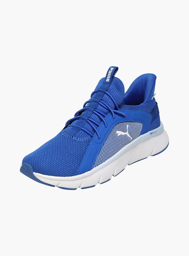 PUMA Boys Solid Sneakers