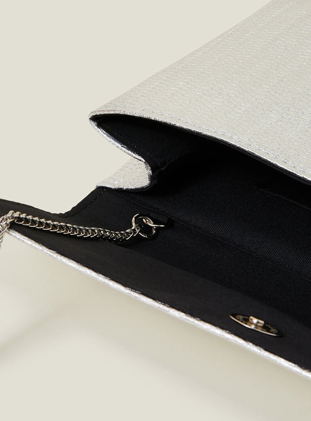 ACCESSORIZE LONDON Textured Wristlet Wallet