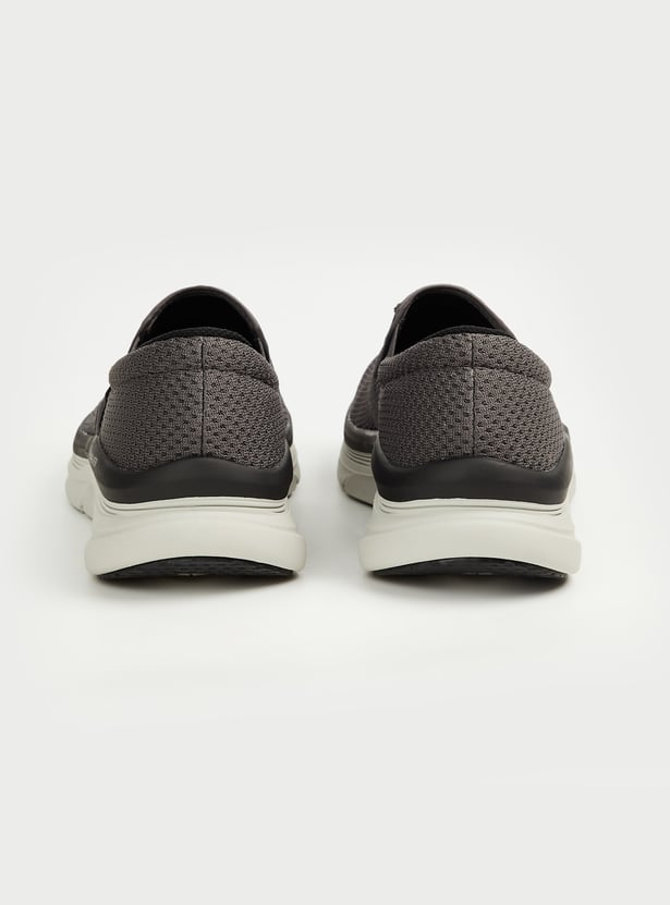 SKECHERS D'Lux Walker Textured Slip-On Sports Shoes