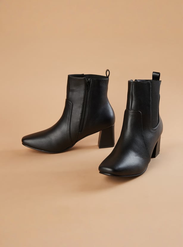 GINGER Solid Heeled Chelsea Boots