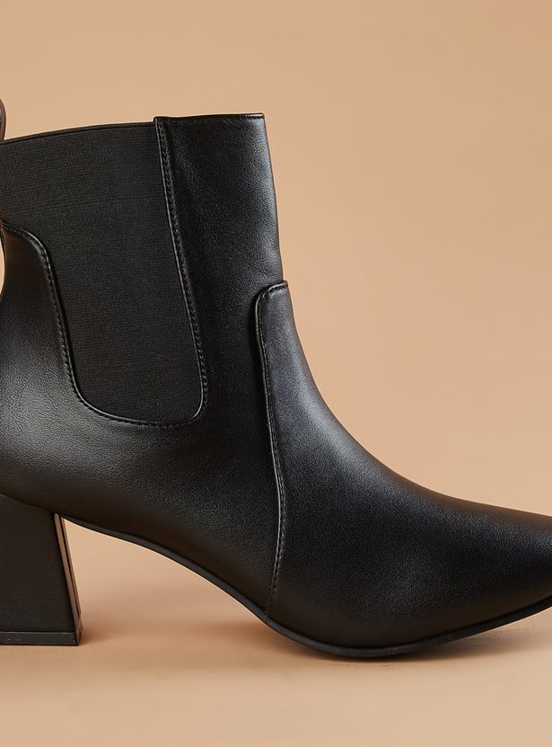GINGER Solid Heeled Chelsea Boots