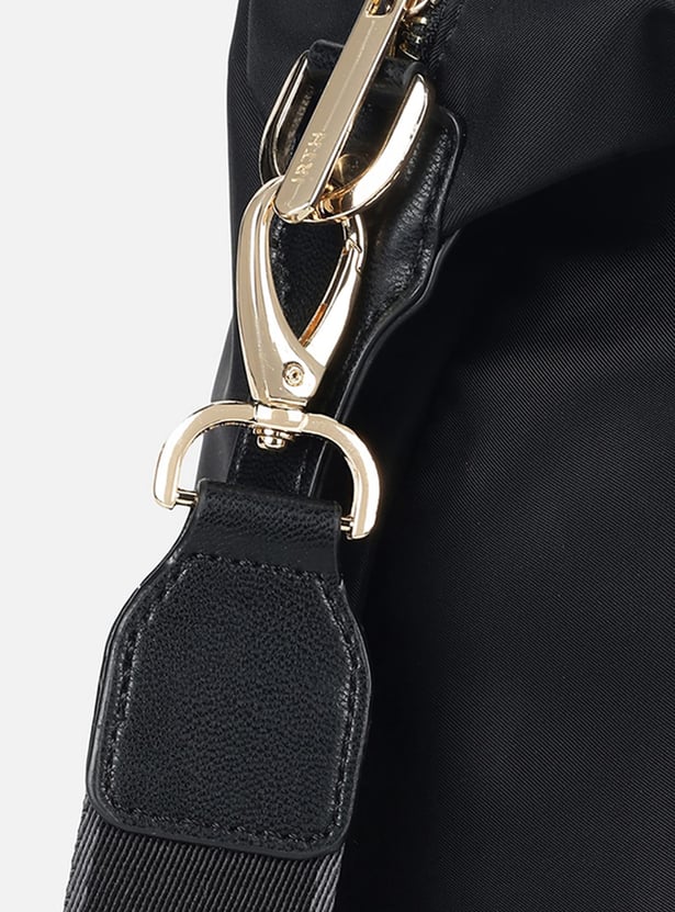 IRTH Appliqued Handheld Bag