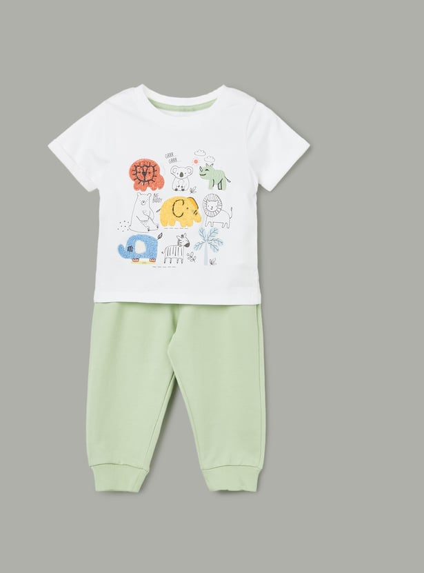 JUNIORS Boys Printed T-shirt with Joggers