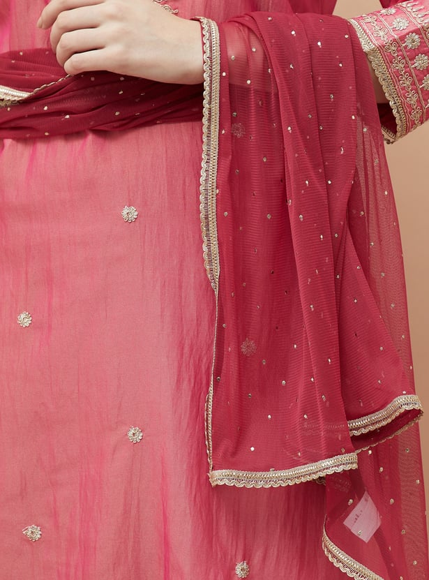 MELANGE Embroidered Kurta Set