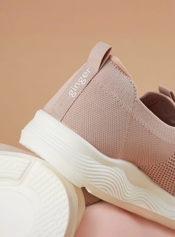GINGER Knitted Slip-On Sneakers
