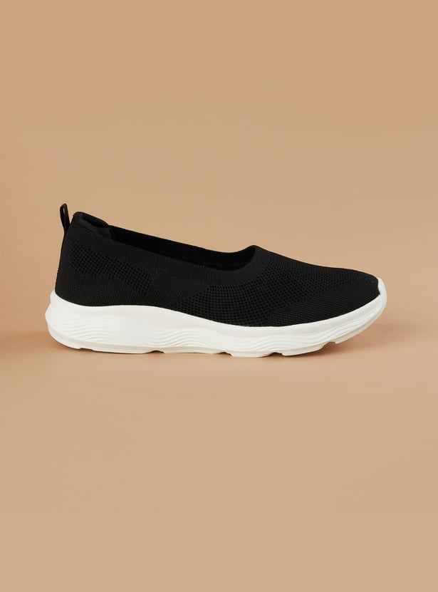 GINGER Knitted Slip-On Sneakers