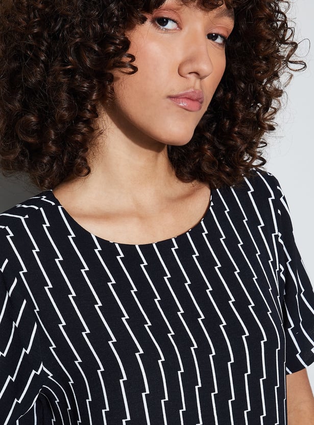CODE CLASSIC Printed Top