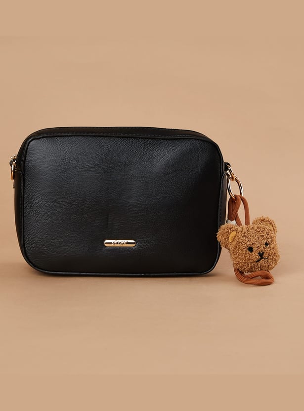 GINGER Solid Shoulder Bag with Charm