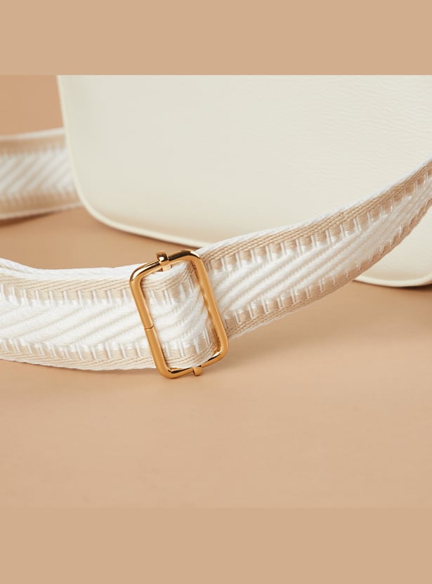 GINGER Solid Shoulder Bag with Charm