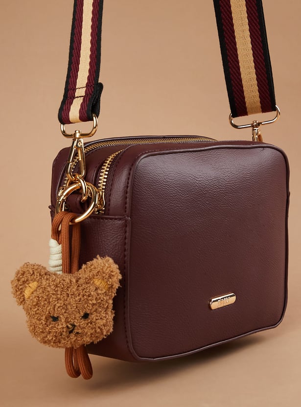 GINGER Solid Shoulder Bag with Charm