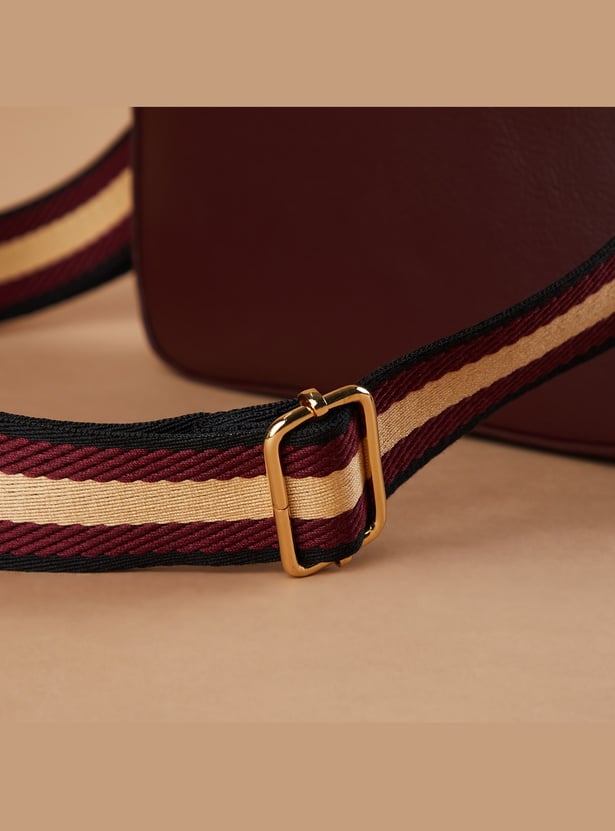 GINGER Solid Shoulder Bag with Charm