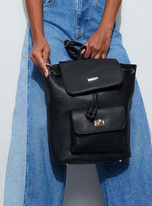 GINGER Textured Backpack