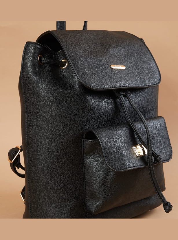 GINGER Textured Backpack