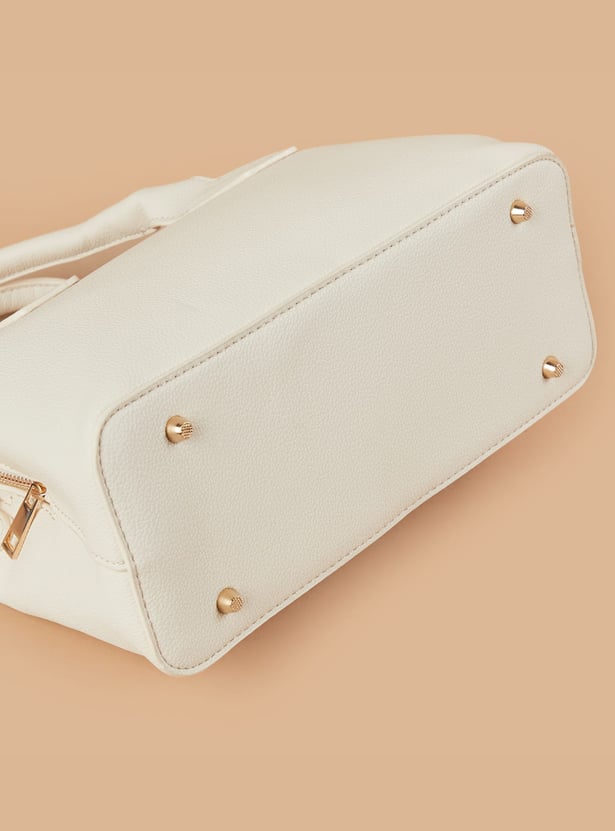 GINGER Textured Handheld Bag