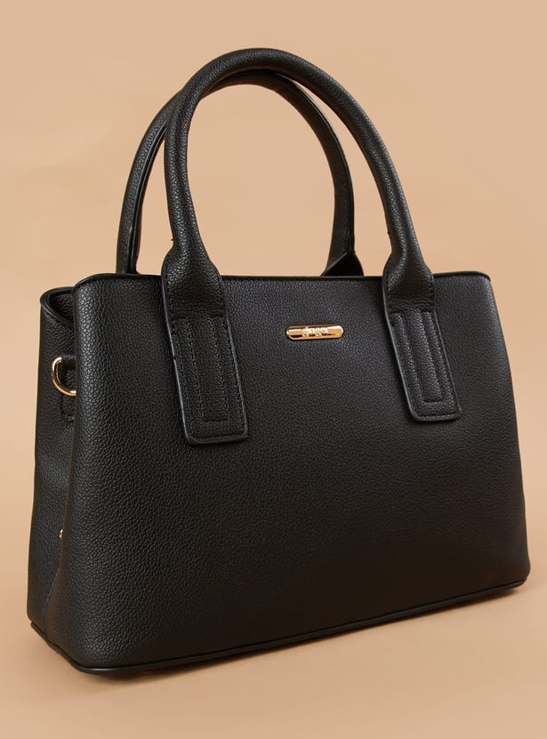 GINGER Textured Handheld Bag