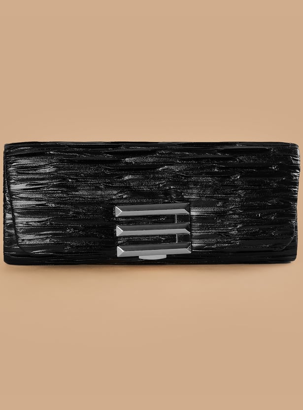 CODE Textured Clutch