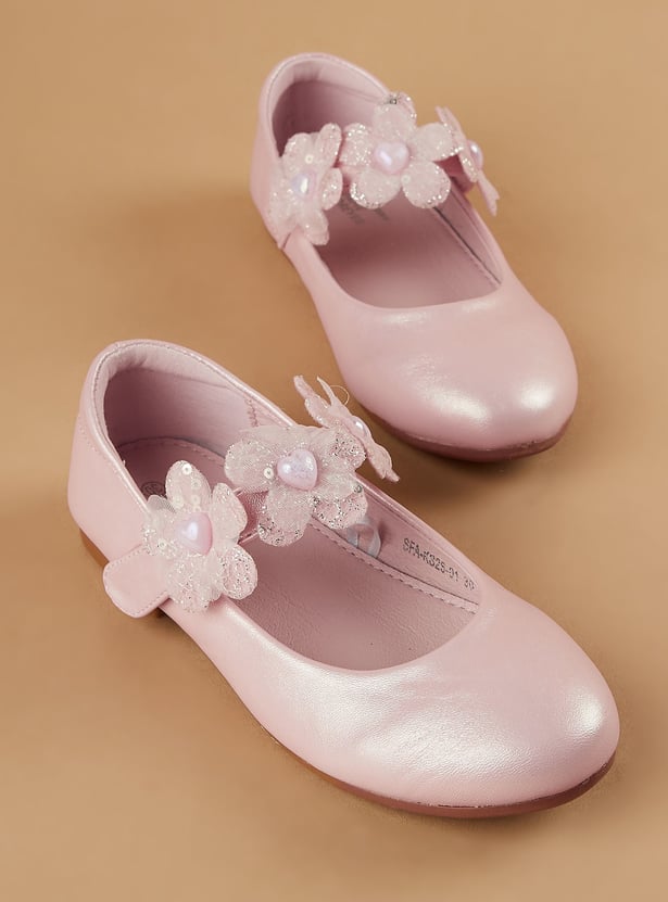 FAME FOREVER Girls Floral Applique Ballerinas