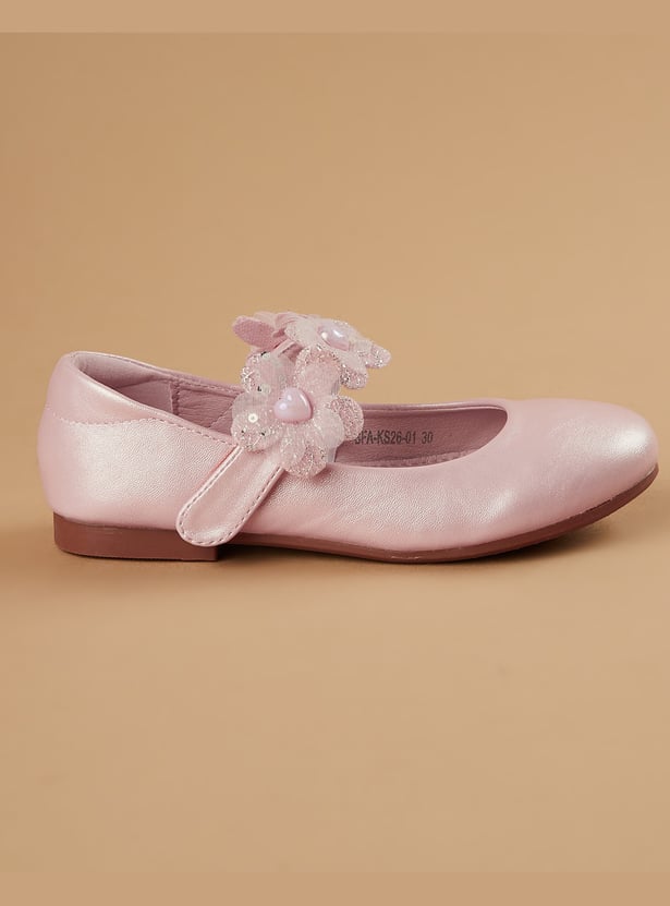 FAME FOREVER Girls Floral Applique Ballerinas
