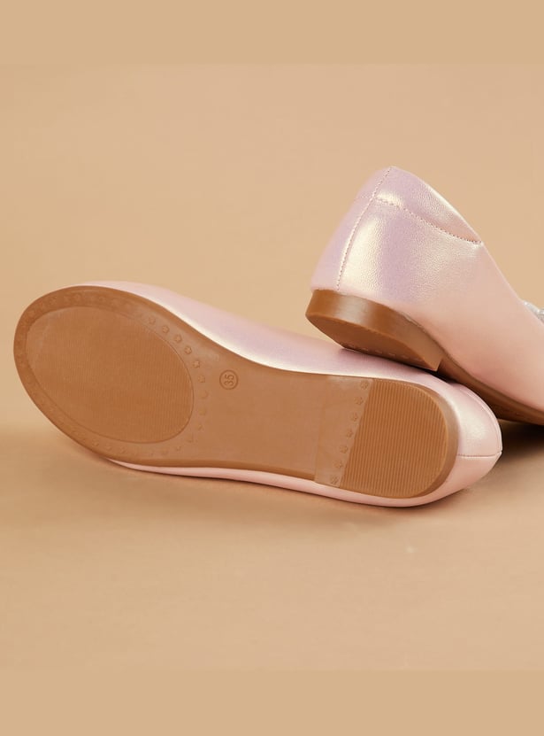 FAME FOREVER Bow Applique Ballerinas