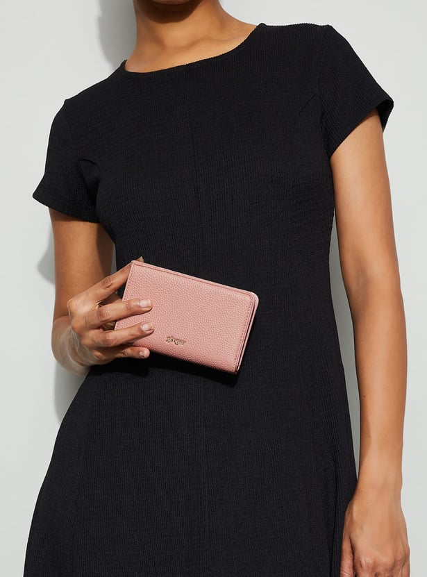 GINGER Textured Bi-Fold Wallet