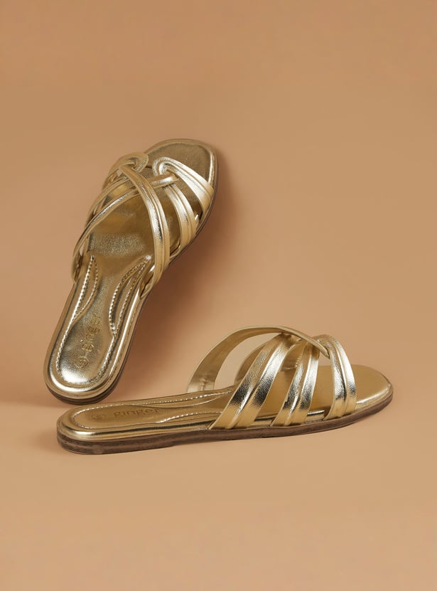 GINGER Glossy Flats