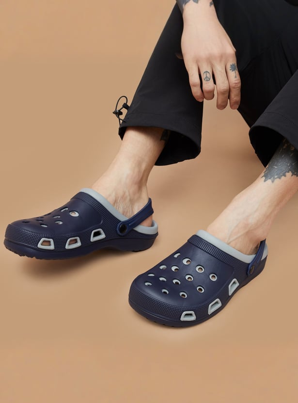 FORCA Clogs with Pivoting Strap