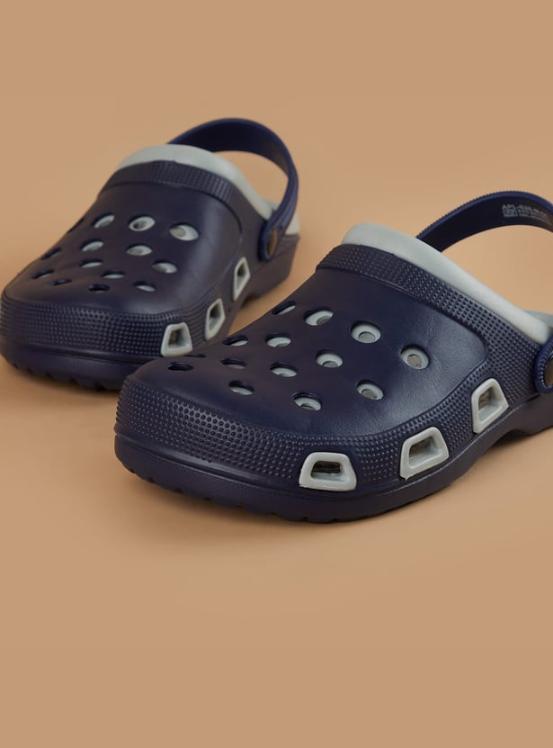 FORCA Clogs with Pivoting Strap